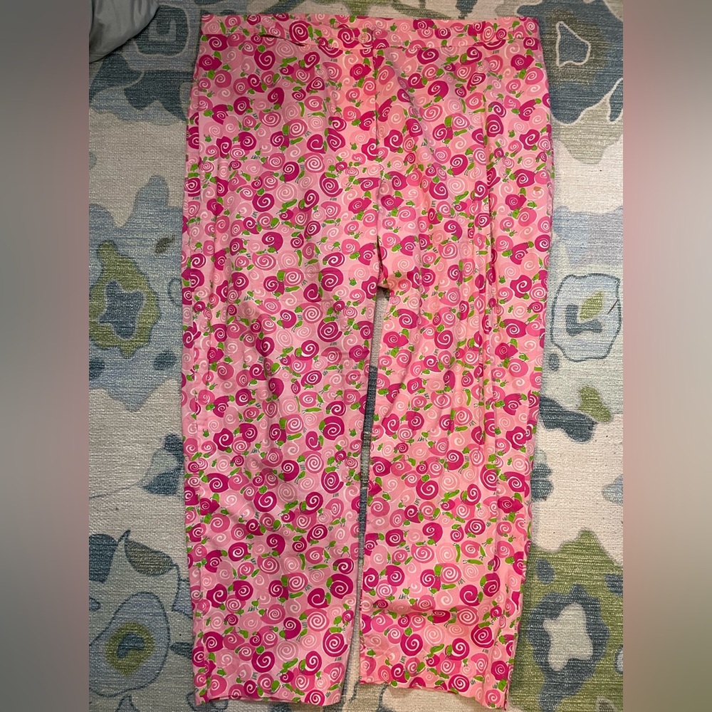 🐌Lilly Pulitzer White Label Pink Escargot Cropped Pants